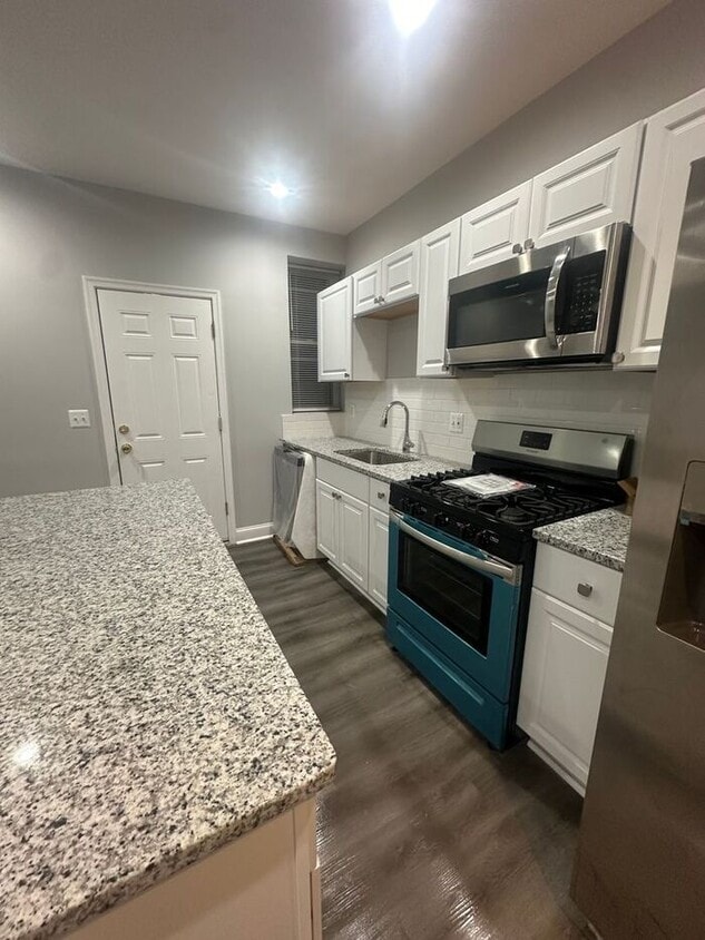 4 Bedroom Spacious House - 4 Bedroom Spacious House