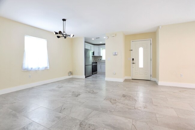 Photo - Remodeled 4BR Home Near Downtown Sarasota