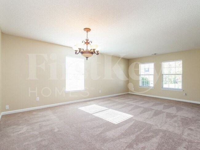 Photo - 3166 Redwood Run