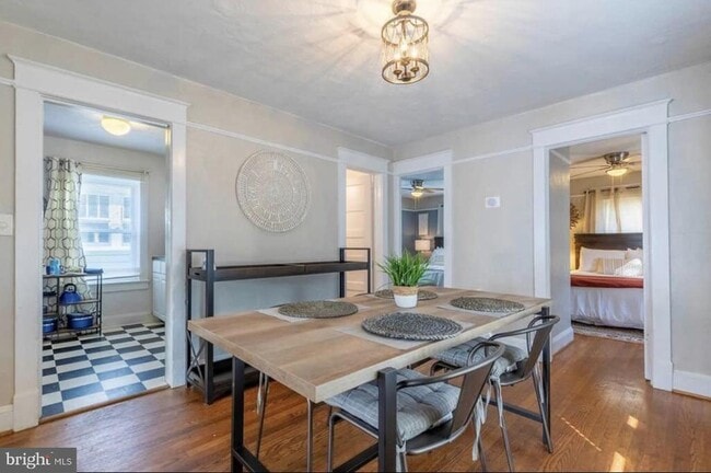 Photo - 208 E Duncan Ave