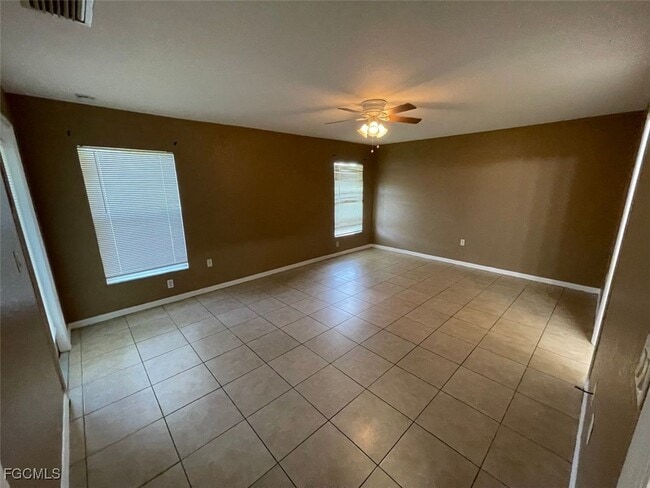 Photo - 2710 55th St W