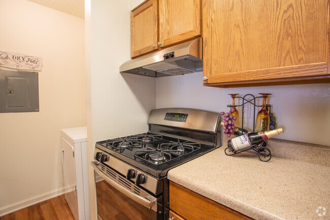2BR,2BA,-950SF Model
