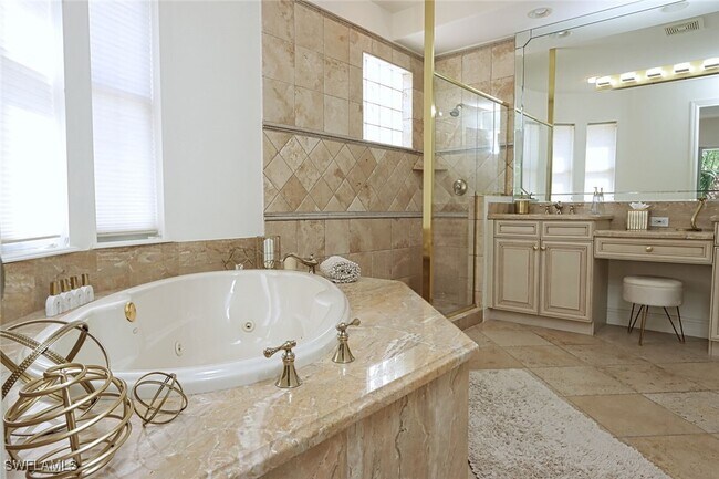 Photo - 2868 Tiburon Blvd E Unit 102