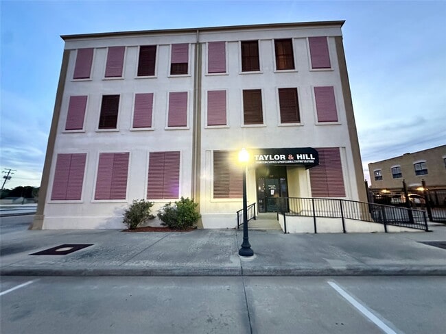 Building Photo - 801 6th St N Unit 301 Rental
