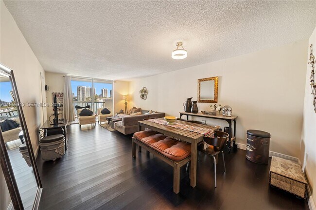 Photo - 2750 NE 183rd St Unit 401