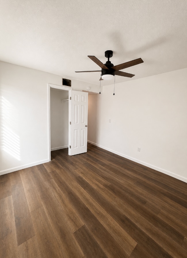 1900 Parkside Apartments