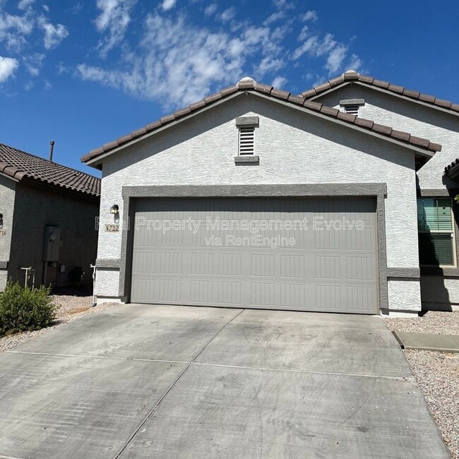 Building Photo - 4722 N 194th Dr