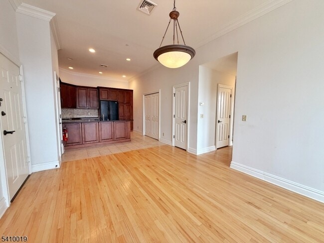 Photo - 33 Forest Ave Unit 2A