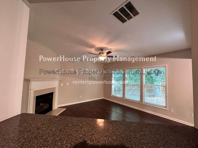 Photo - 5530 Crestwick Wy