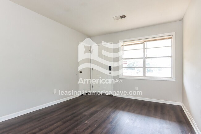 Photo - 1554 Mazor Dr