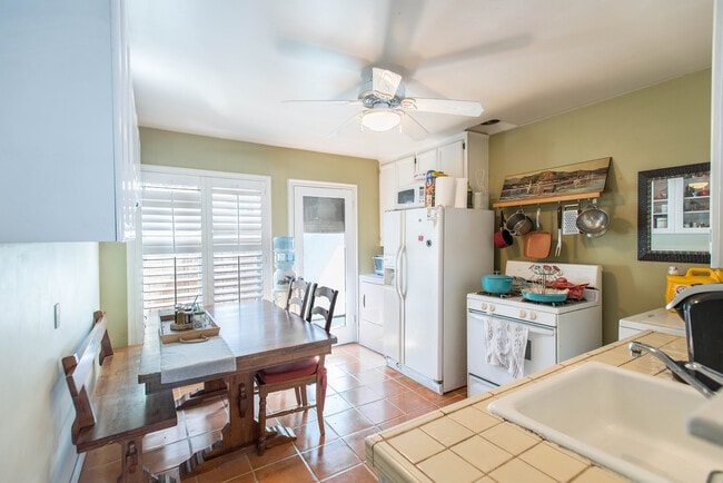 Photo - 227 Avenida Miramar Unit #B