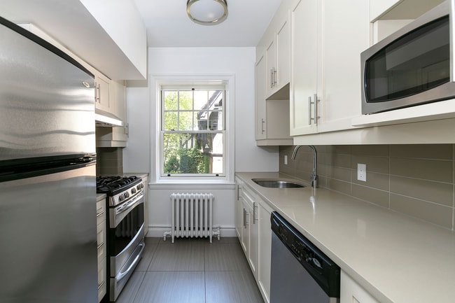 Photo - ATWATER APARTMENTS