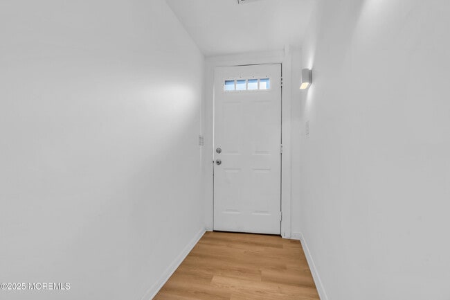 Photo - 1632 Farragut Ave