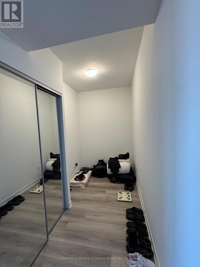 Photo - 474 Caldari Rd Unit 907