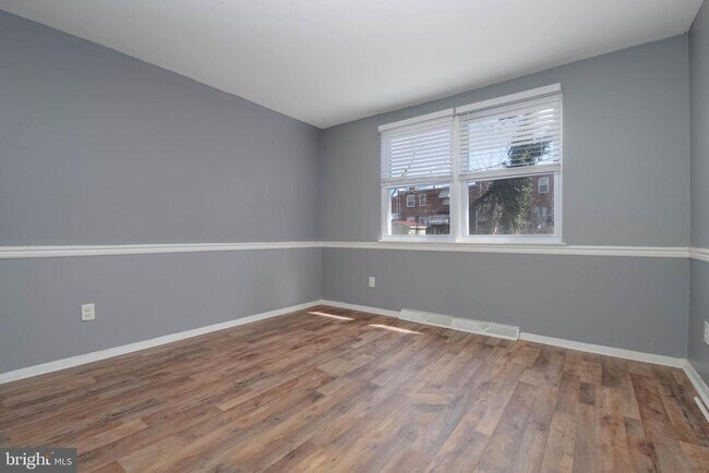 Photo - 4409 Falls Bridge Dr Unit G