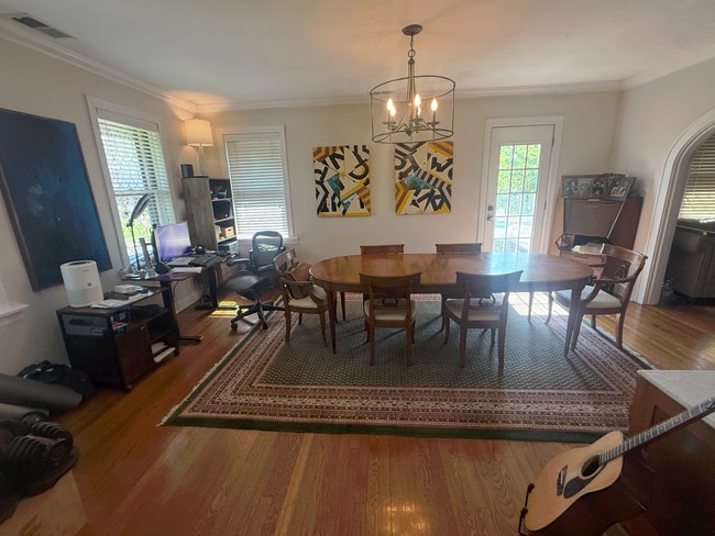 Photo - 7500 Parkdale Ave