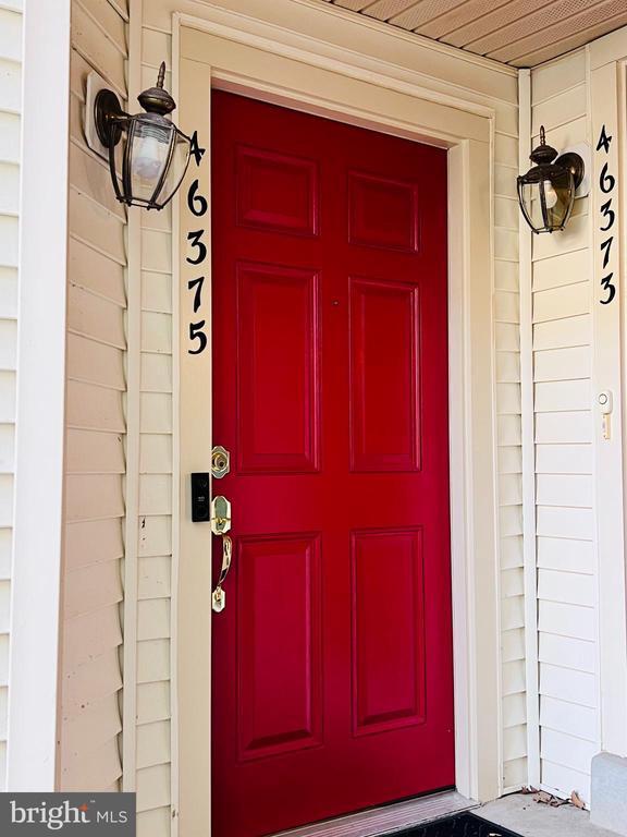 Building Photo - 46375 Pryor Square