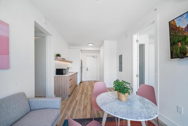Pastel Apartments