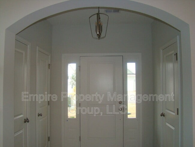 Photo - 1326 Montford Dr