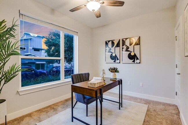 Photo - 2001 Tramson Dr