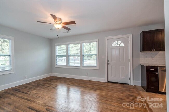 Photo - 1730 Matheson Ave