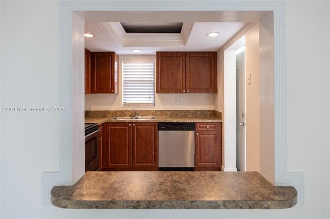 Photo - 9235 SW 8th St Unidad 403