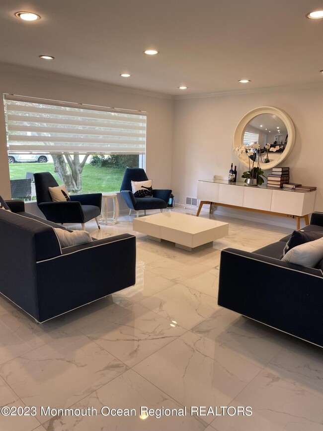 Photo - 98 Neptune Ave