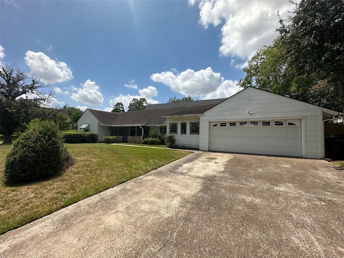 Photo - 903 Lamonte Ln