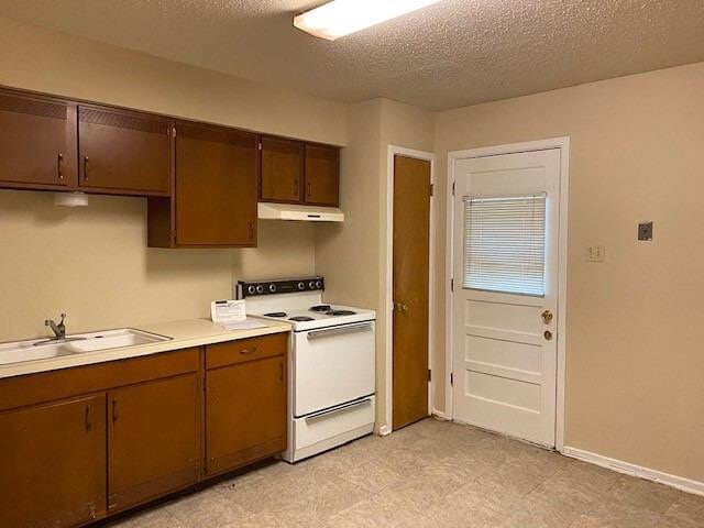 Photo - 501 Plaza Dr