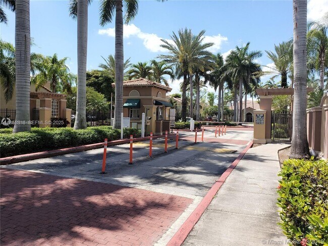 Photo - 9759 NW 48th Terrace Unit 322