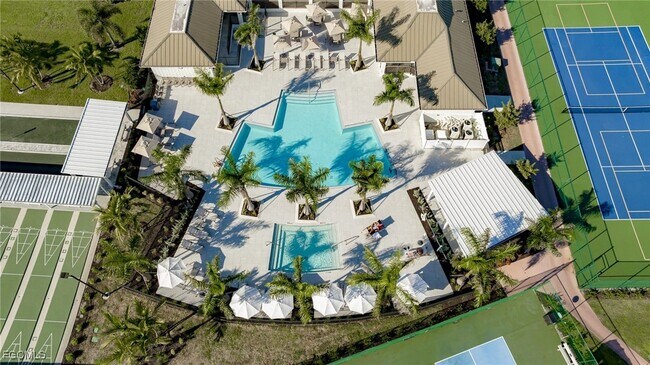 Photo - 148 Norfolk Pine Ln