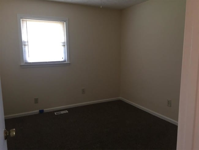 Photo - 1122 E Mcintosh Rd