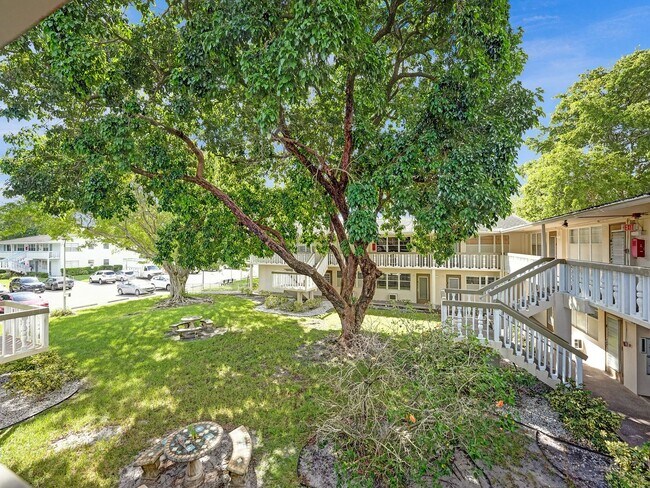 Photo - Beautiful fully furnished 2 bedroom 1.5 bath.