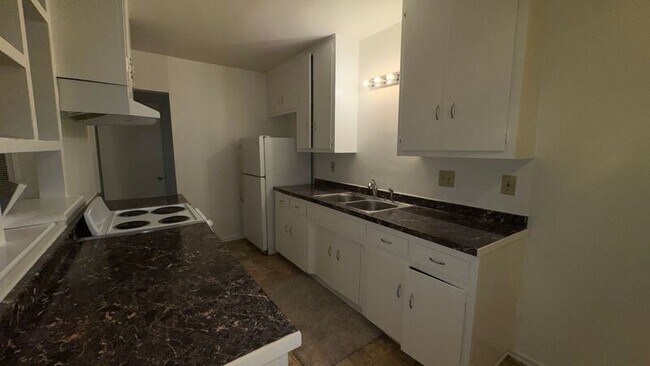 Photo - 6308 Milton Ave Unit #B