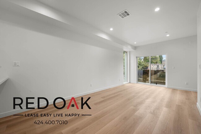 Photo - 2001 Vista Del Mar Ave Unidad 2001 1/2