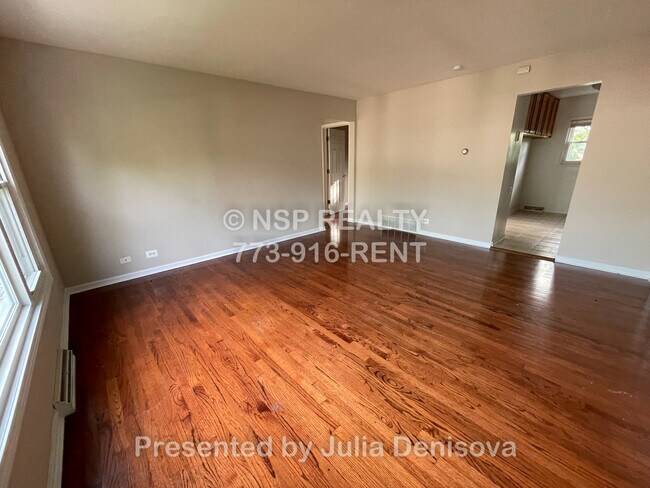1183 Deerfield Rd Unit A