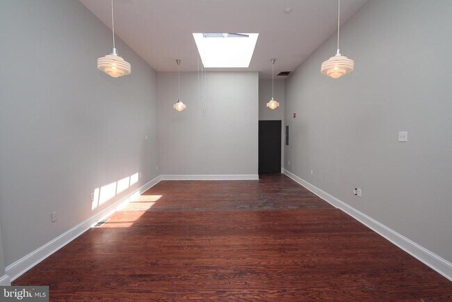 Photo - 1527 South St Unit 2R