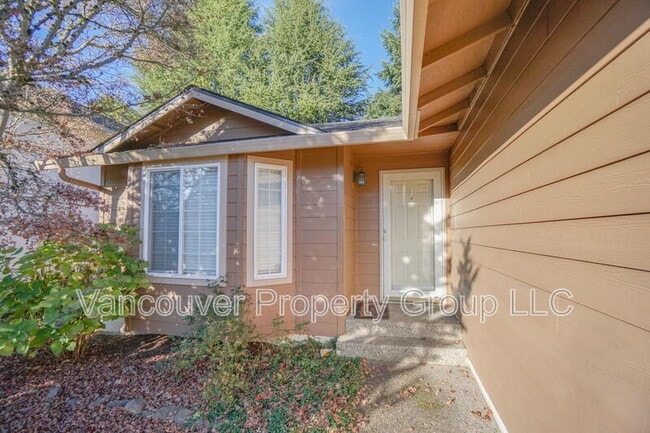 Photo - 1906 NE 151st Cir