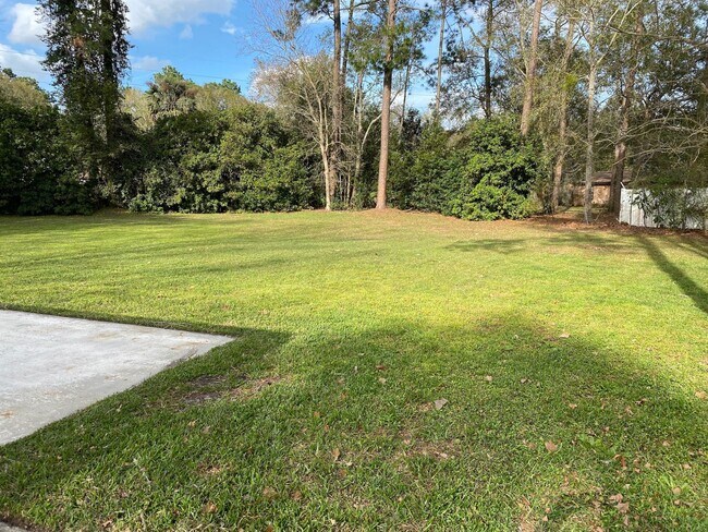 Photo - 3 bedroom home in Greenwood!