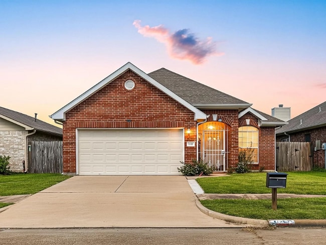 Building Photo - 13530 Carruth Ln