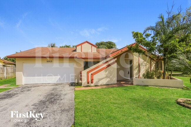 Photo - 1013 SW 49th Ave