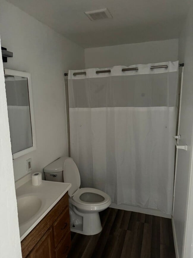 Photo - 940 N Sonora St