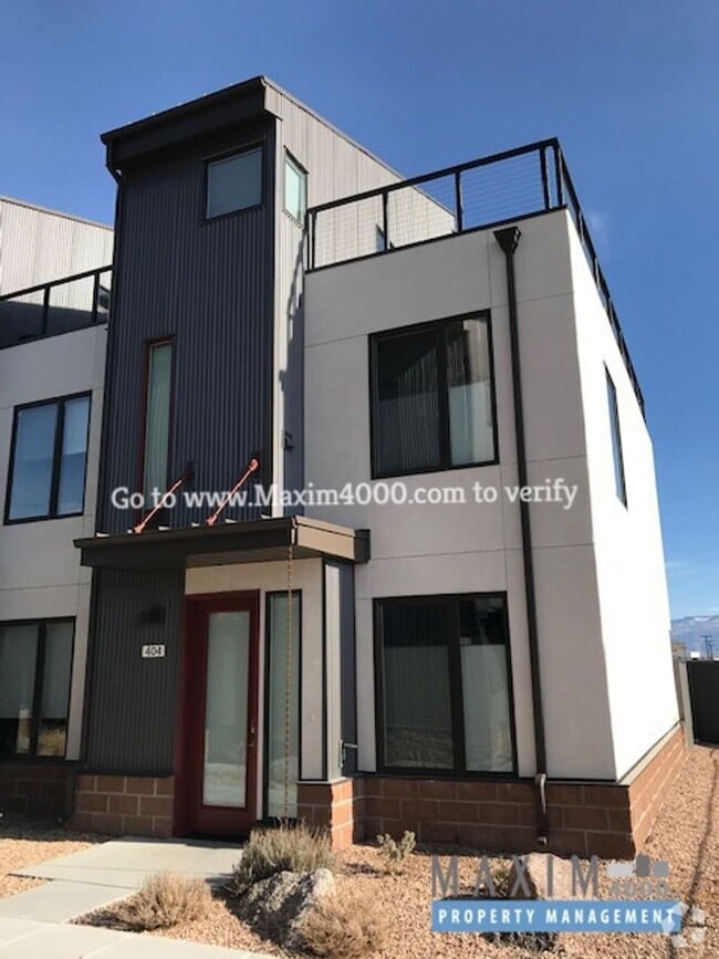 Building Photo - 859 Struthers Ave Rental