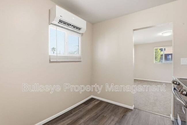Photo - 830 N 10th St