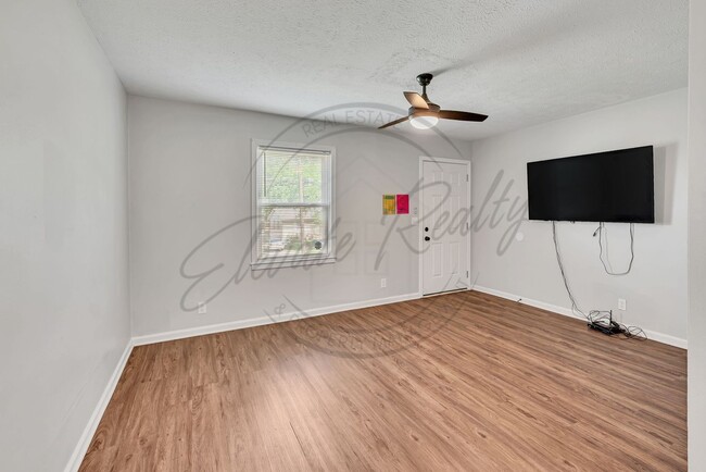 Photo - Spring Special (1/2 OFF 1st Month Rent): First Floor One Bedroom Updated Apartment with Laundry H... Unit Bakertown Road 217