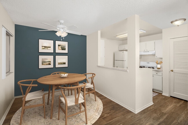 Photo - Rosewood Apartments