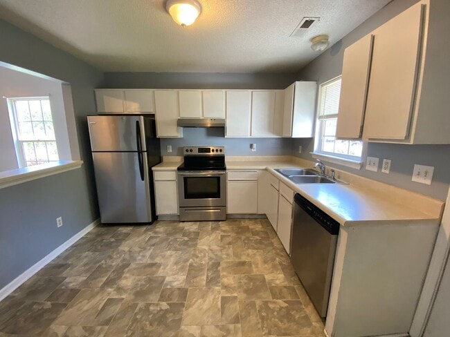 Photo - Affordable Duplex Off Of Piney Green