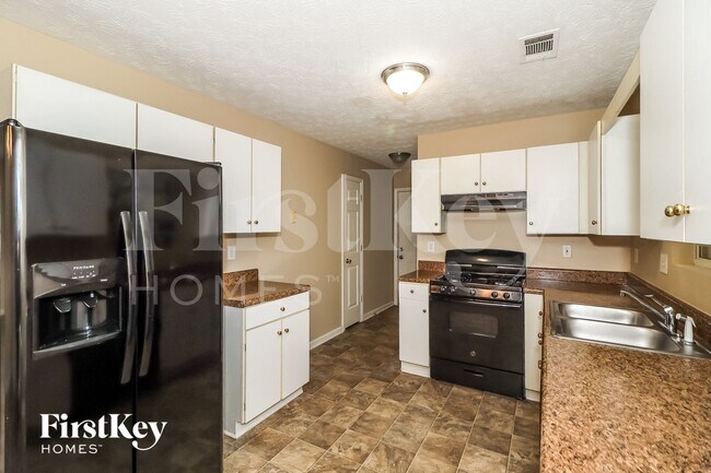 Photo - 3155 Sentinel Pkwy