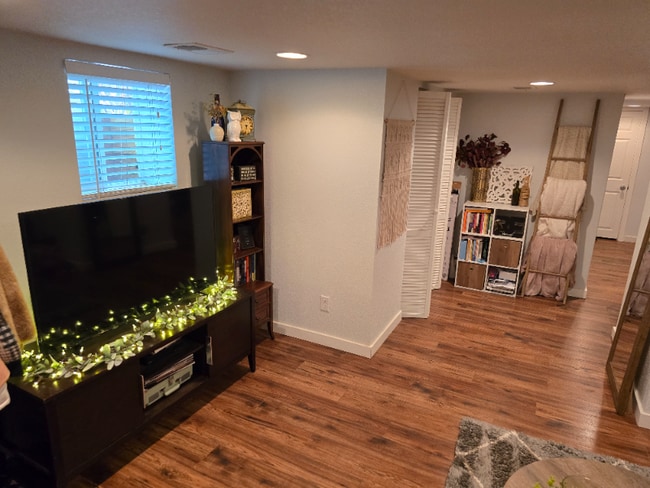 Photo - 802 Smith St Unidad Lower