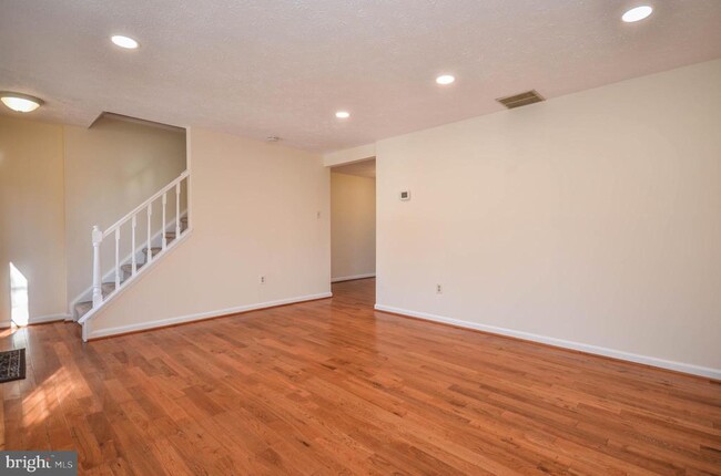 Photo - 20315 Greenriver Terrace Townhome